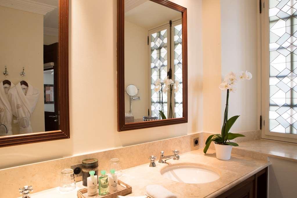 Airelles Pan Dei Palais Hotel Saint-Tropez Room photo